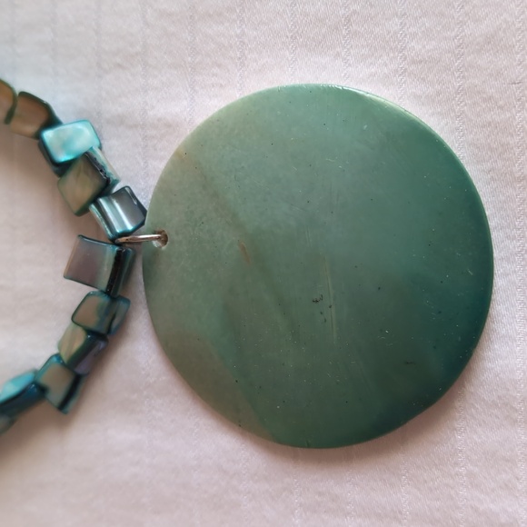 Beaded Fashion Necklace - Picture 3 of 9